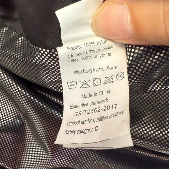 USB-Heated‎ Hooded Puffer – Black, Reflective Lining – XXL (fits XL/1X) - Picture 4 of 10